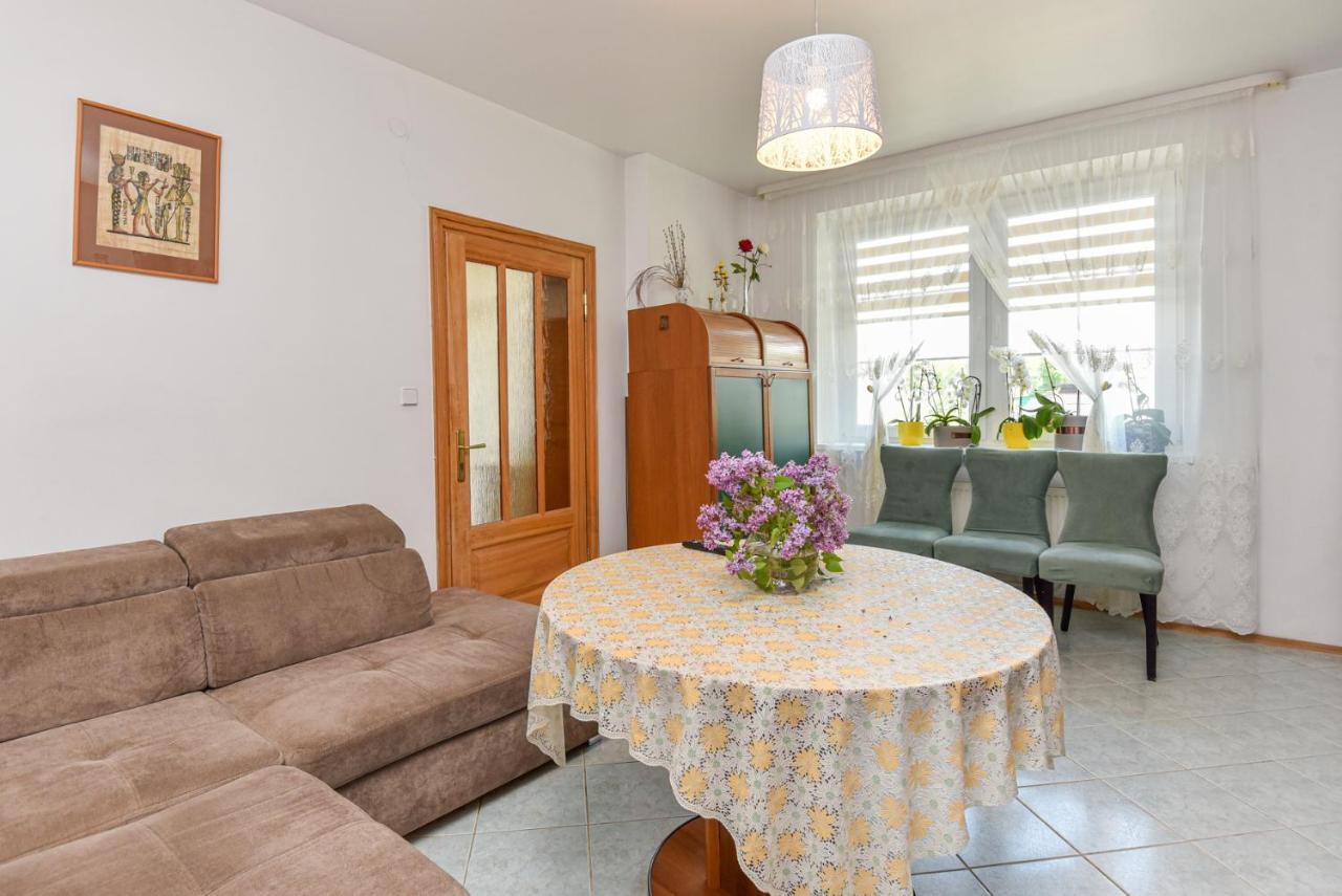 Medziotoju Apartment In Old City Palanga Eksteriør bilde