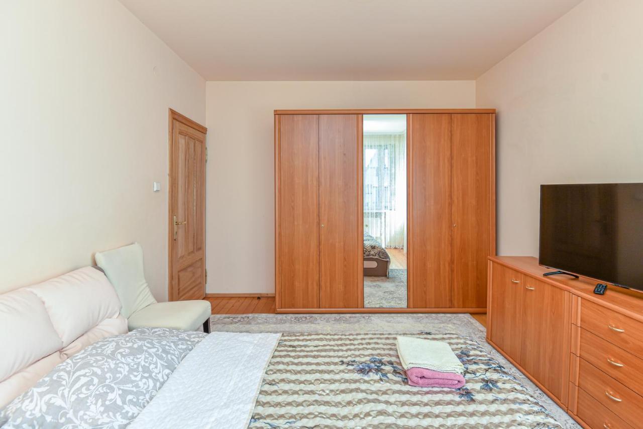Medziotoju Apartment In Old City Palanga Eksteriør bilde